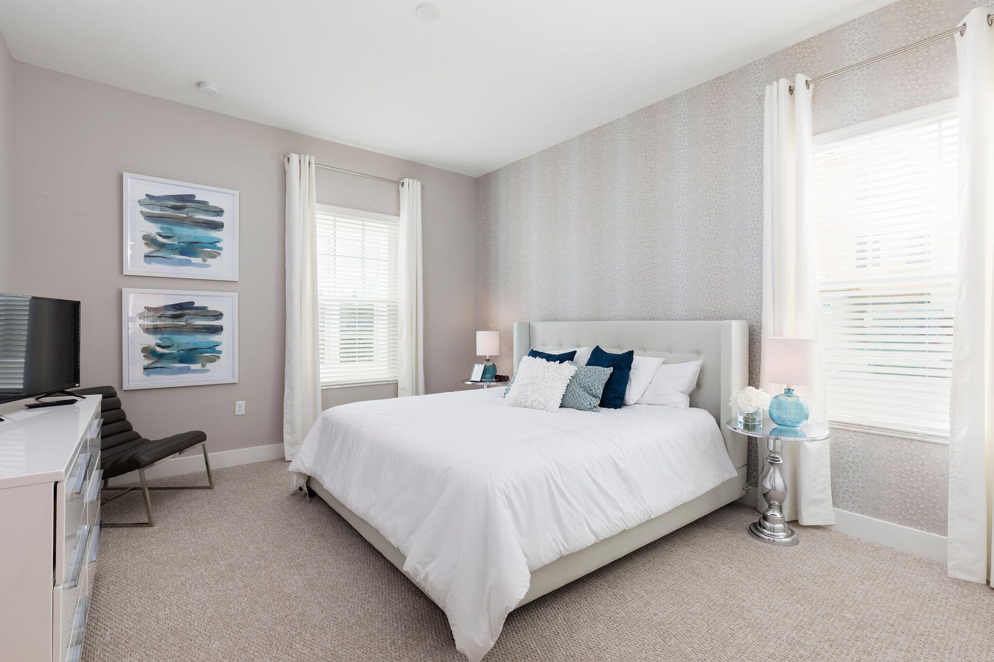 Summerville Resort hero